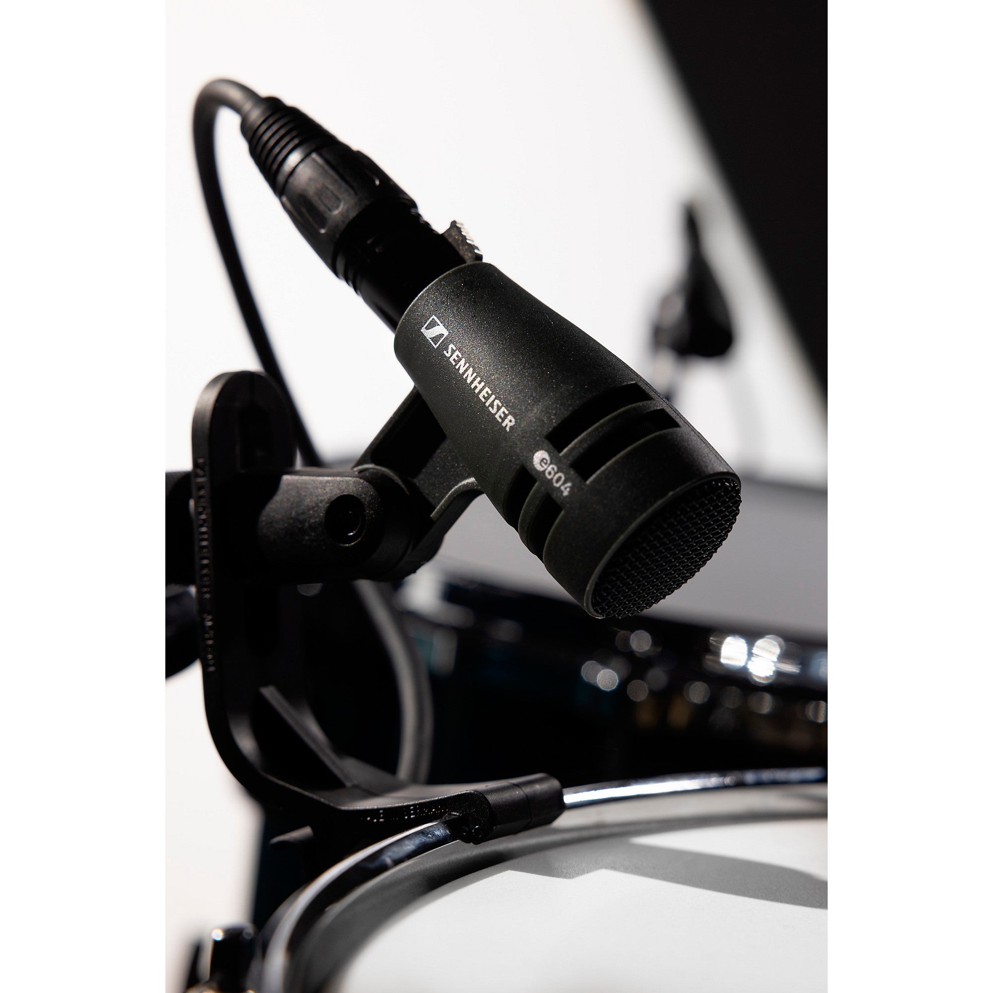 Sennheiser e 604 Dynamic Cardioid Instrument Microphone