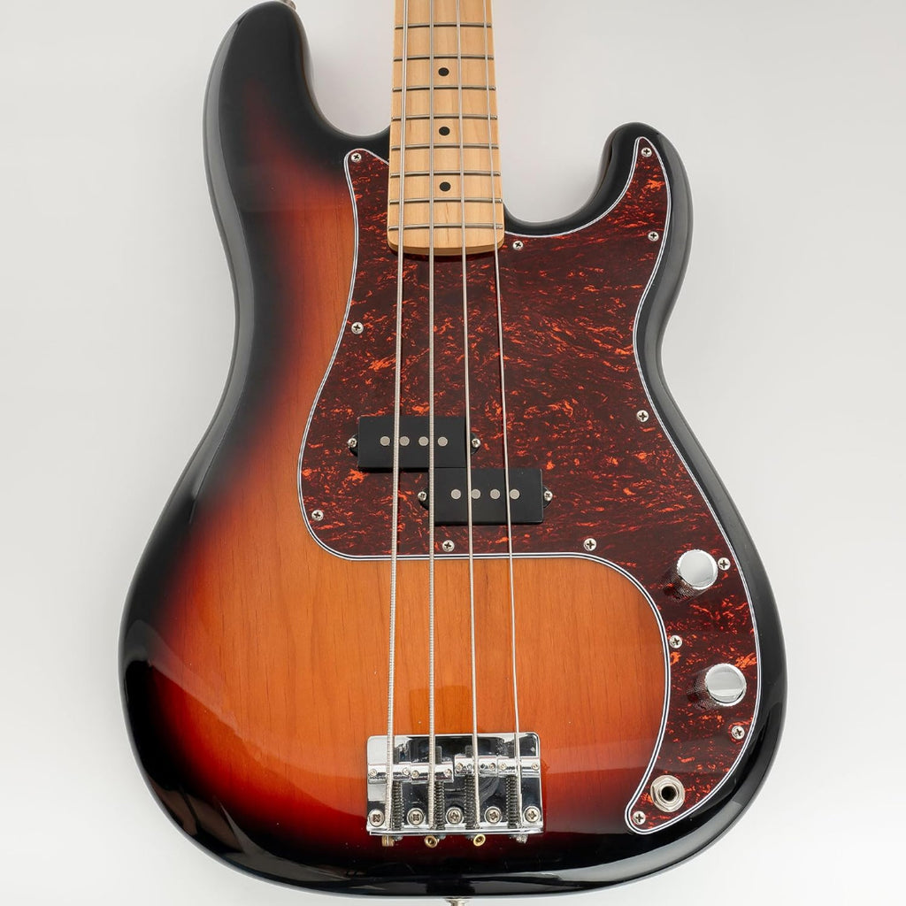 LW Essentials® Basic Modern Style Precision Bass Pickguard 13 Hole