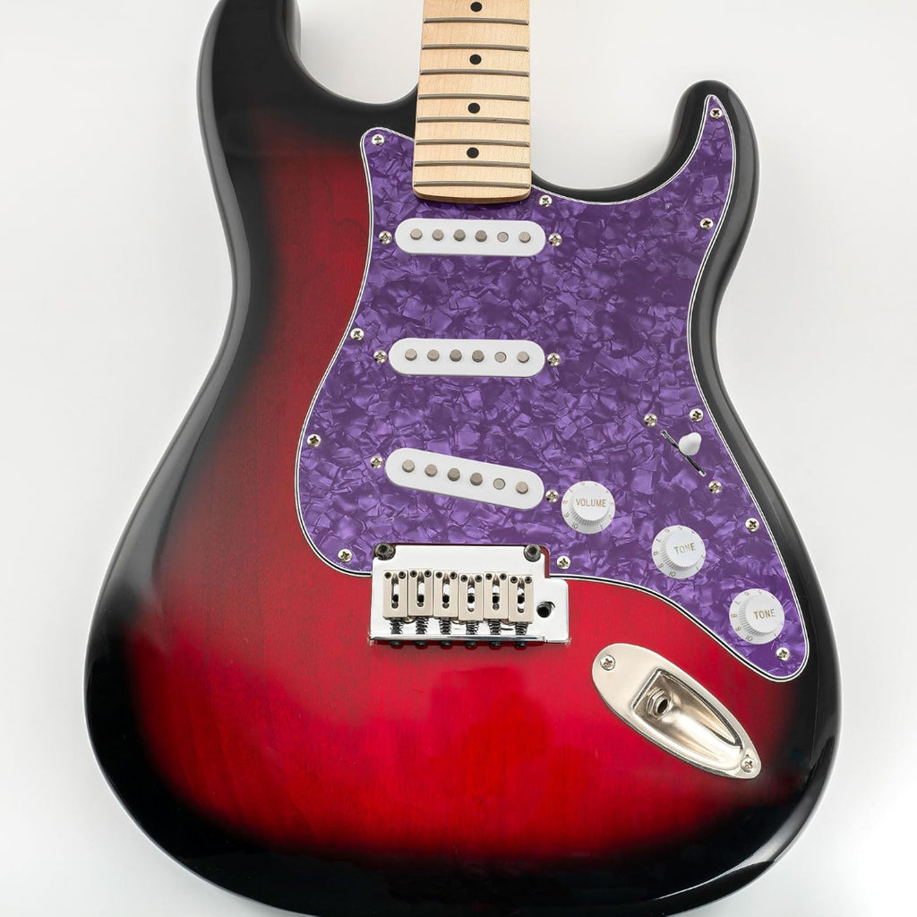LW Essentials® Basic Stratocaster SSS Pickguard 11 Hole