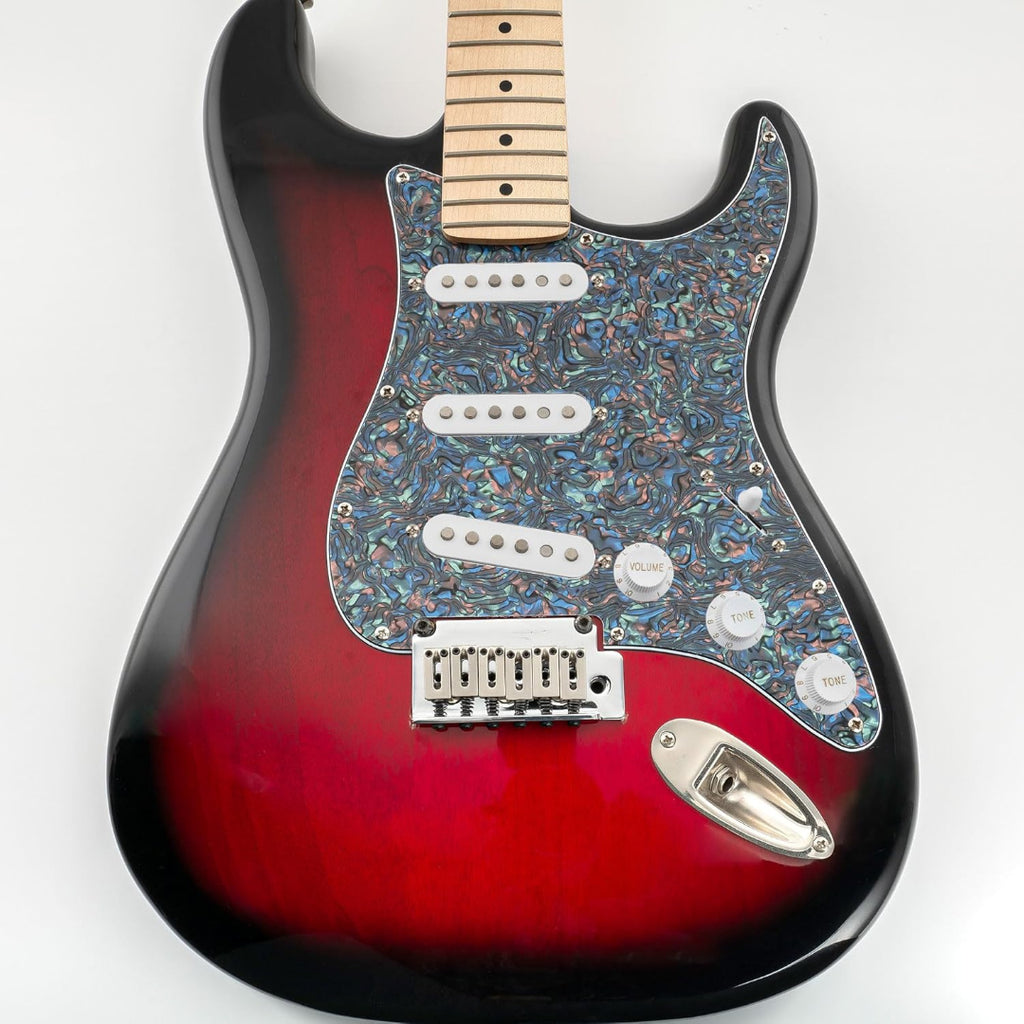LW Essentials® Basic Stratocaster SSS Pickguard 11 Hole