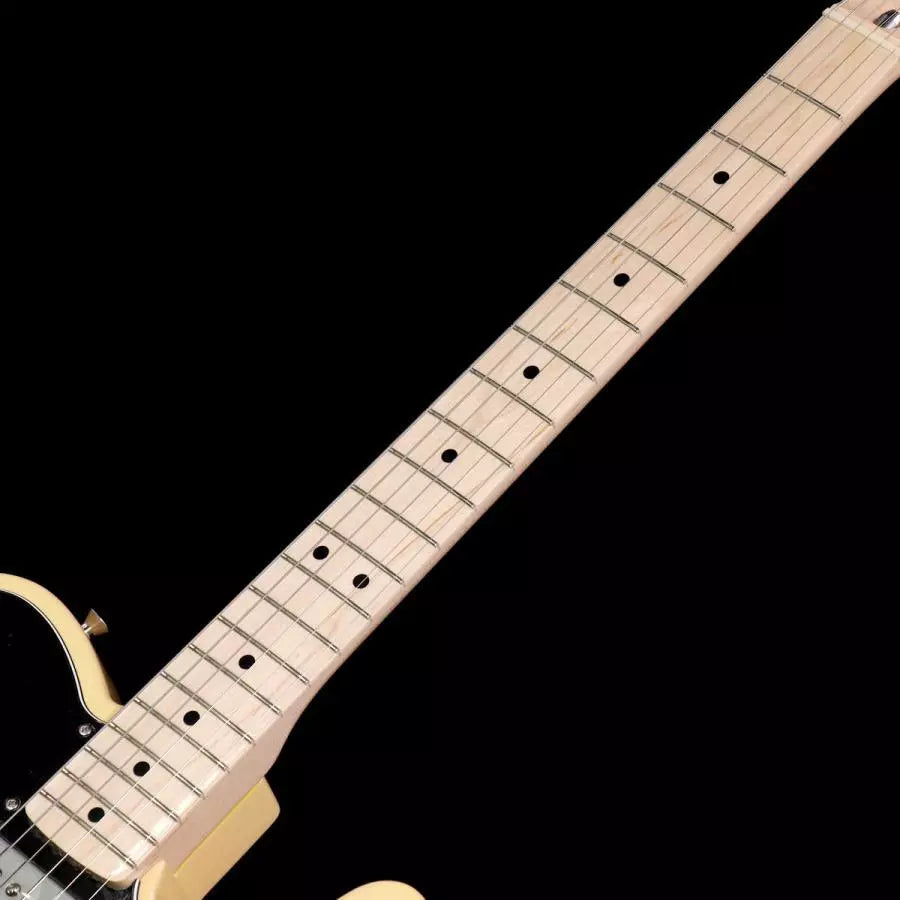 Fender Vintage 1972 Telecaster Deluxe Electric Guitar Vintage White